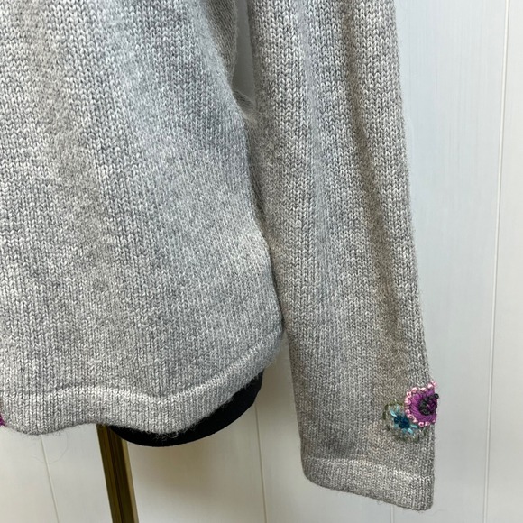Talbots Embroidered Floral Cotton Angora‎ Blend Cardigan Sweater Medium Artsy - Picture 10 of 10